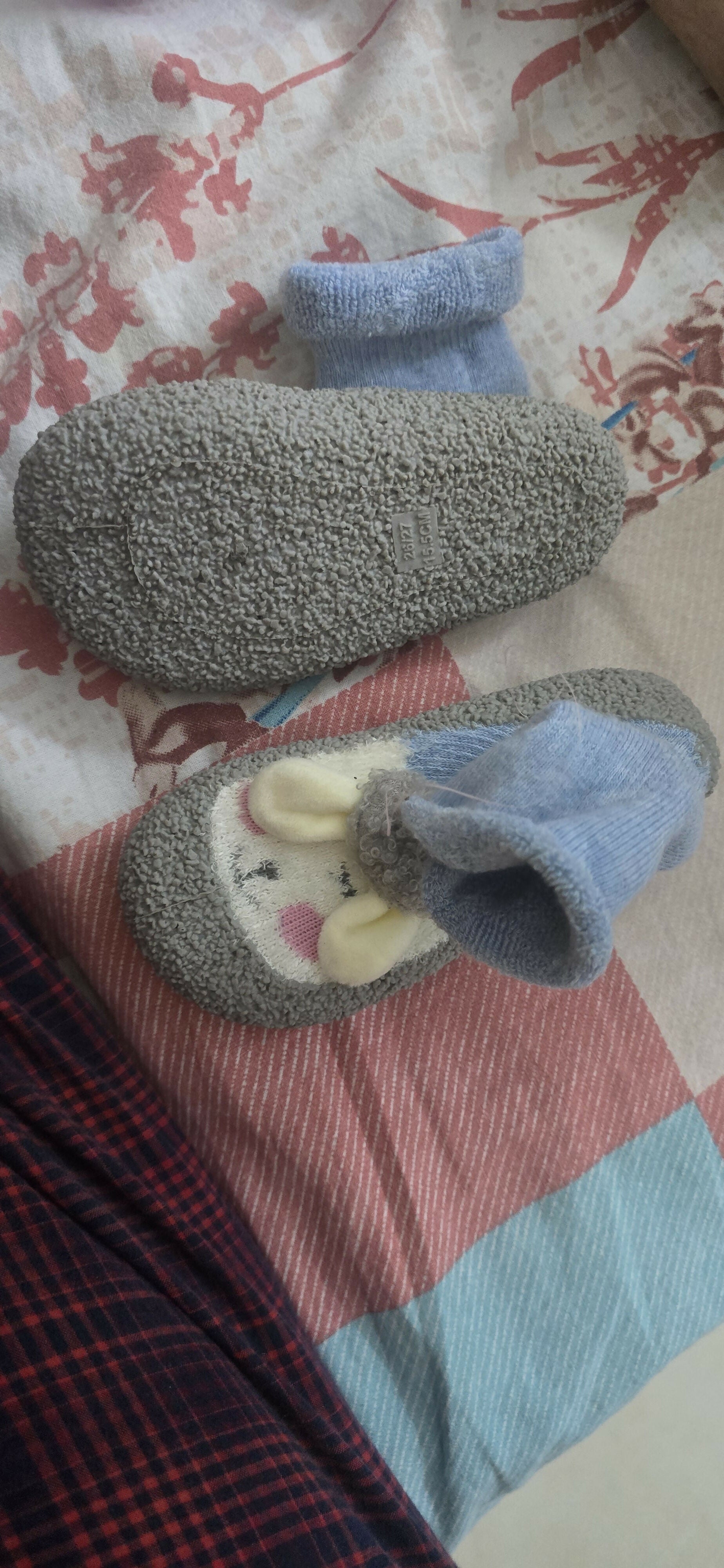 Winter Anti Skid Warm Socks Cum Shoes (Great Grip)