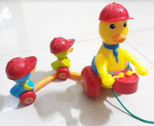 Giggles duck parade toy, pull-along drum toy, walking toys for 1 year old, preschool musical toy, interactive pull toy for toddlers, Giggles infant toys