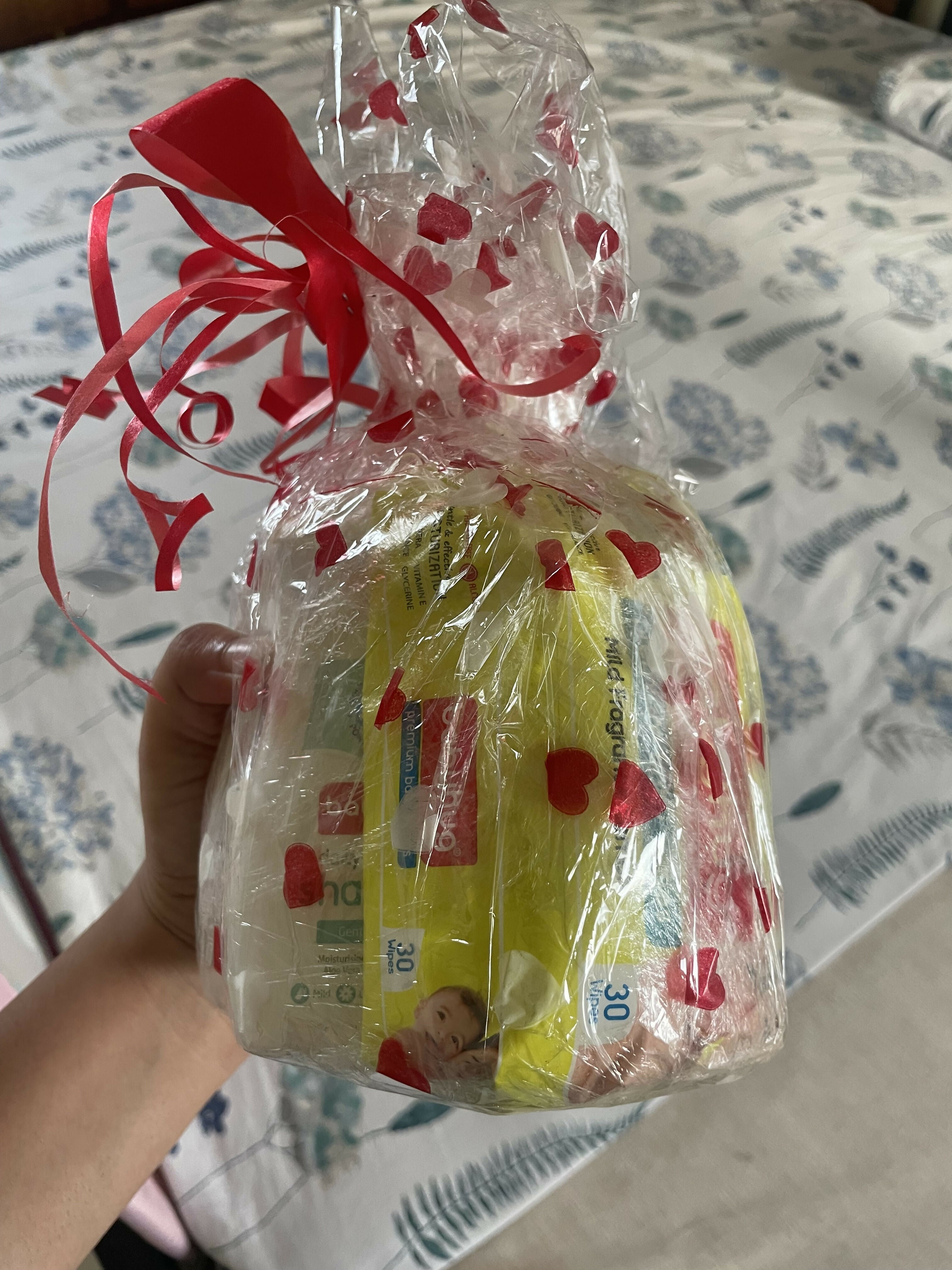 BABY HUG Bathing Essentials