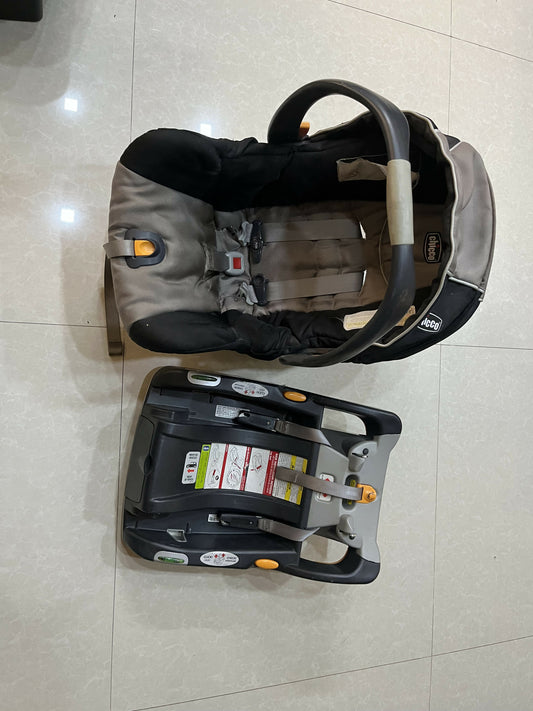 CHICCO Car Seat