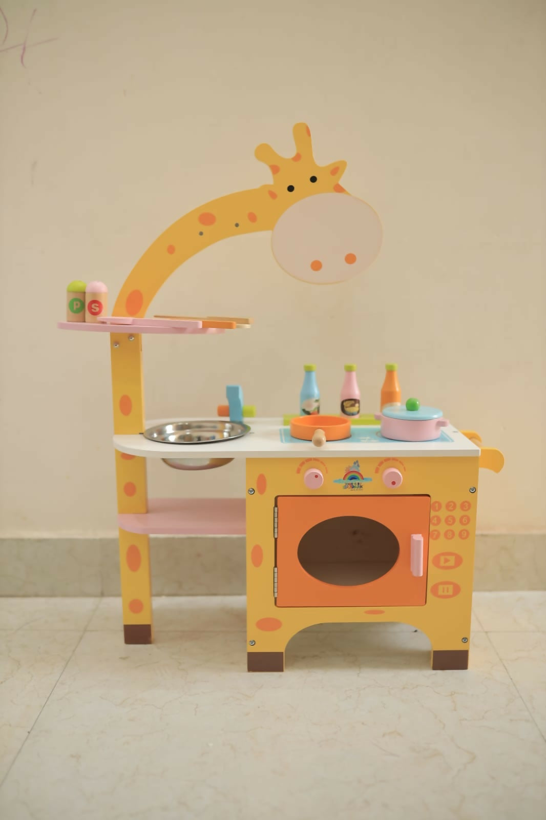Edusparktoys Giraffe Kitchen set