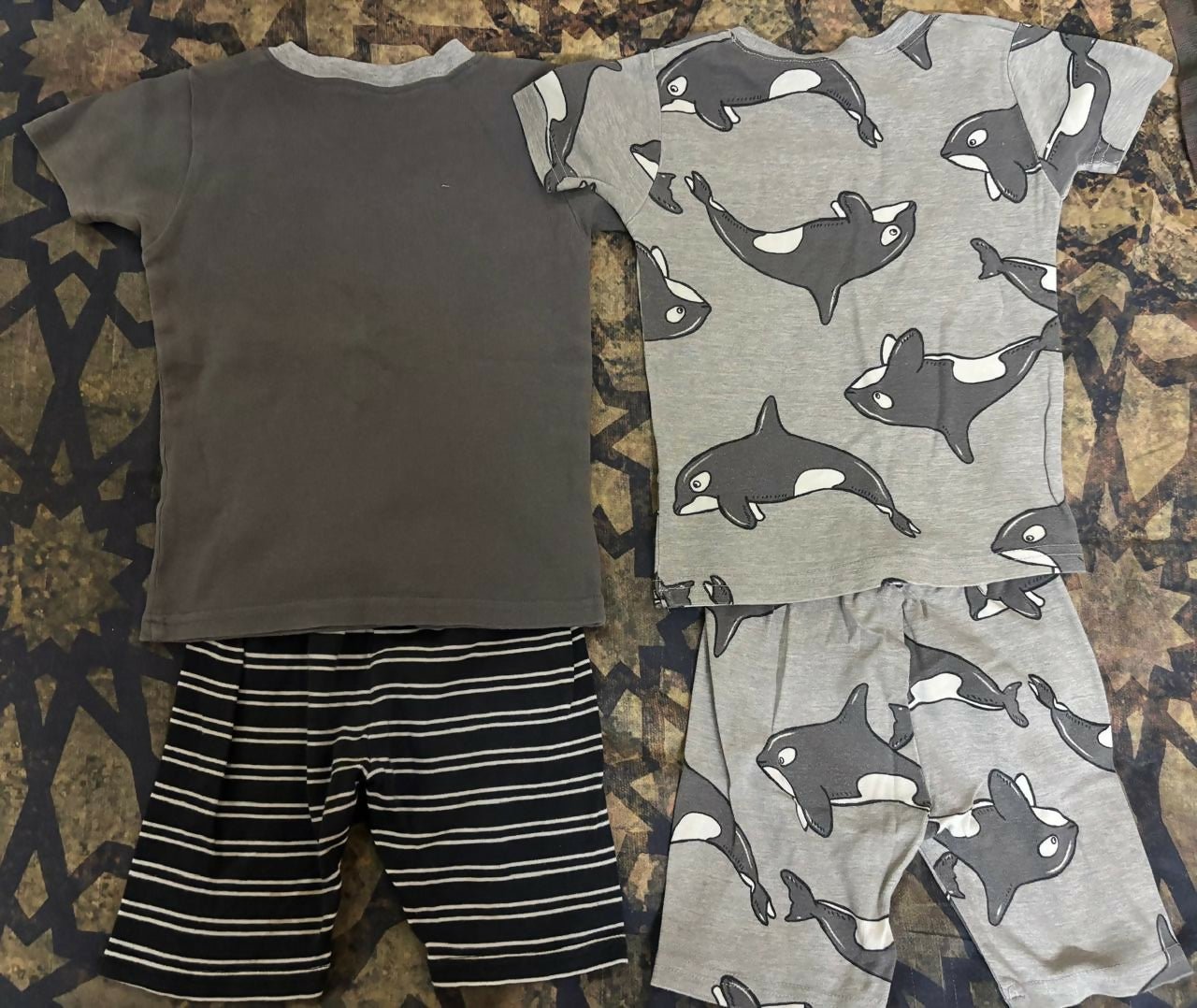 CARTER'S 2 Tops & 2 Shorts Set made from pure cotton, featuring soft breathable fabric, comfortable fit, and coordinated designs for everyday wear, playtime, and outings for babies and toddlers.