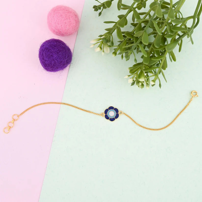 Buy Baby Bracelets – handcrafted, hallmark-certified jewellery designed safely for little ones.