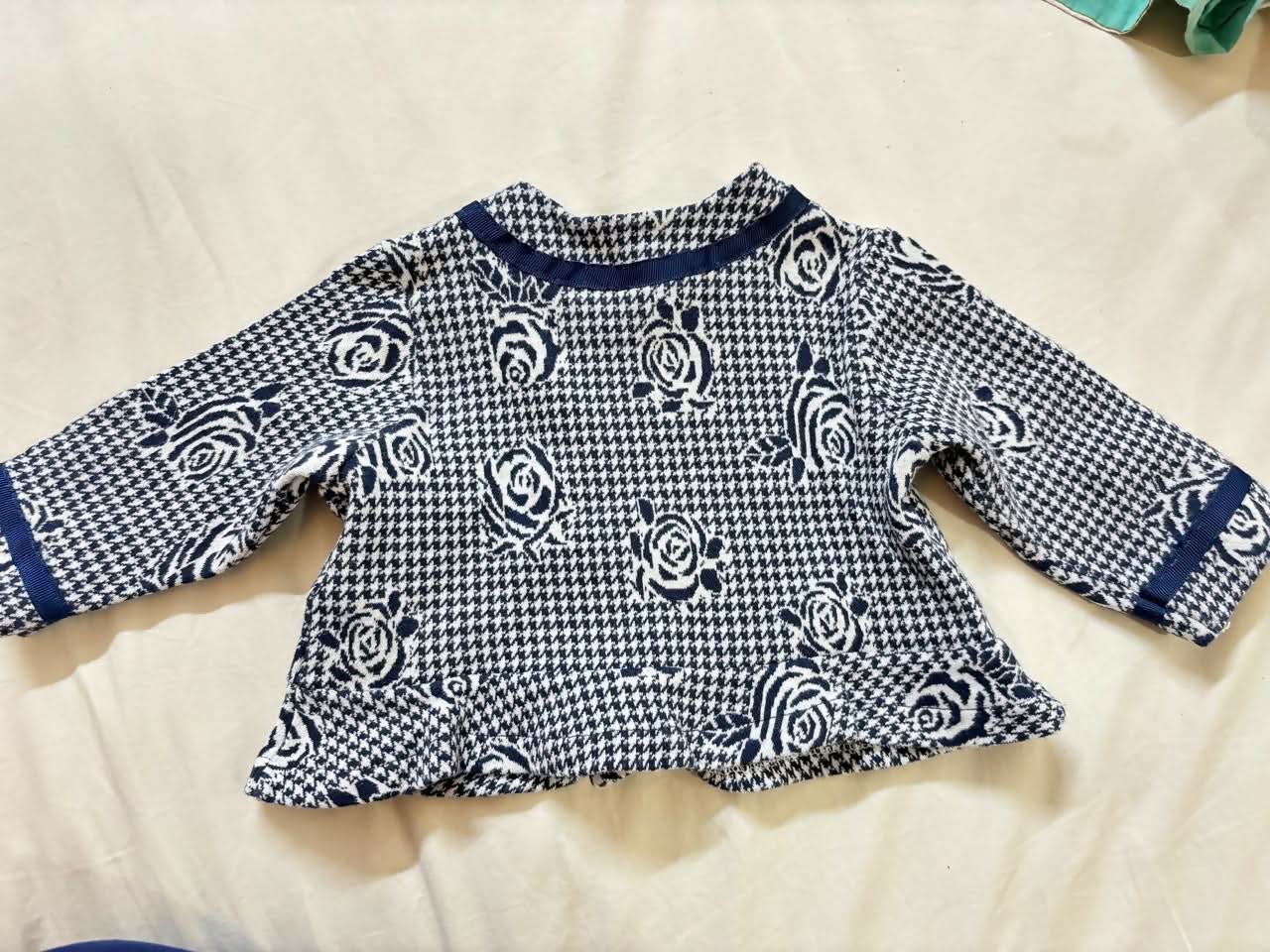 CHICCO baby jacket – stylish self-design, soft stretchable fabric, perfect for infants.