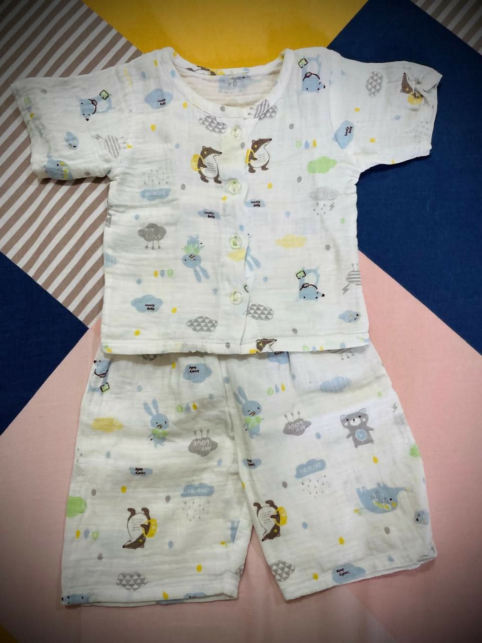 Discover the Baby Dungaree and Henley Styled Baby Clothes Set, featuring soft, breathable fabric and adjustable fit, perfect for any occasion and all-day comfort.