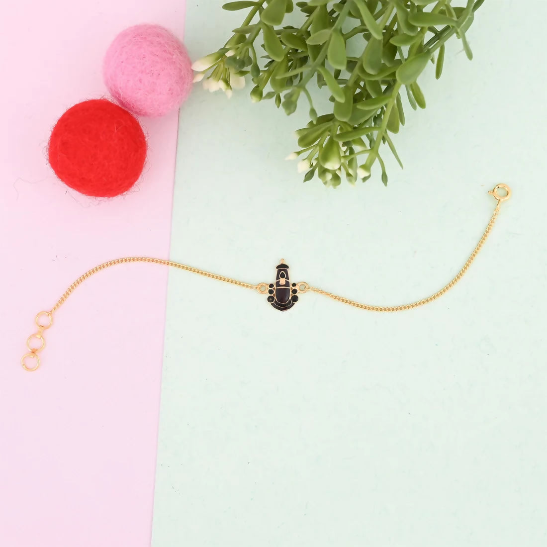 Buy Baby Bracelets – handcrafted, hallmark-certified jewellery designed safely for little ones.