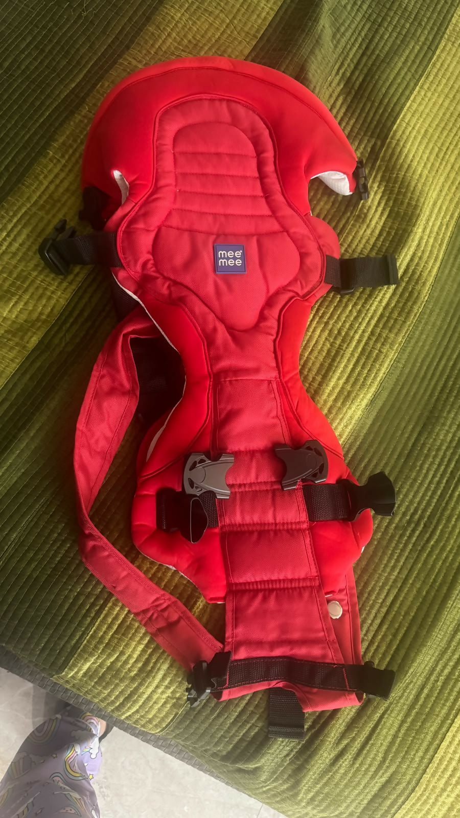 MEE MEE Comfy New Born Baby Carrier with ergonomic design, padded shoulder straps, adjustable buckles, breathable fabric, and secure support for comfortable babywearing from the newborn stage.