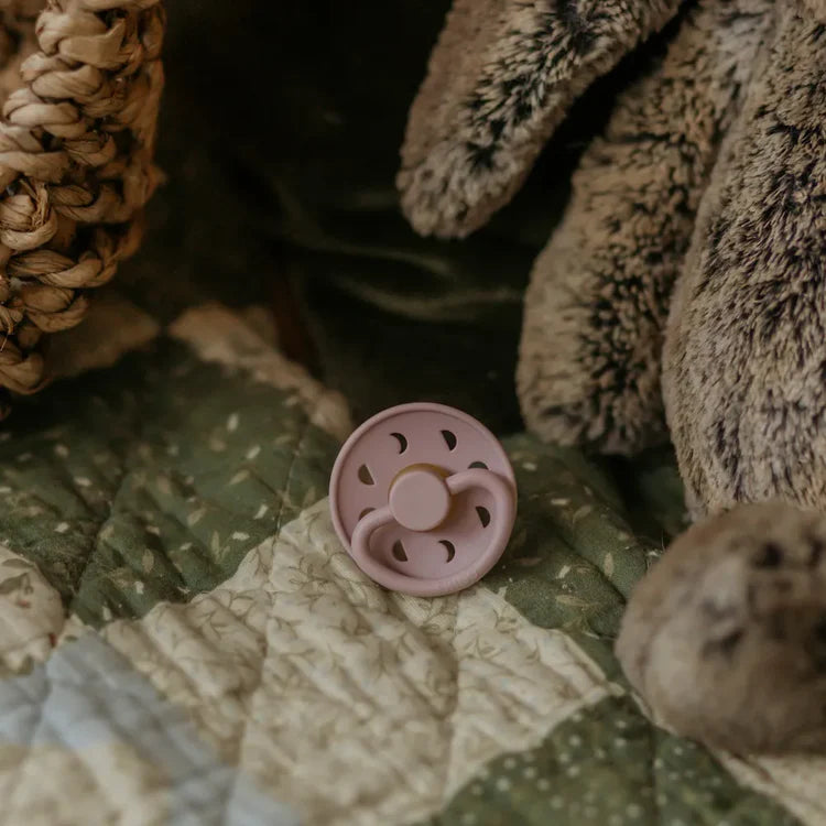 FRIGG Moon Phase Latex Baby Pacifier 0-6M 1-Pack Soft Lilac - Size 1