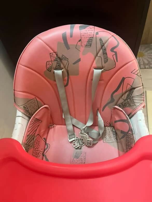 STAR AND DAISY High Chair – Adjustable, Comfortable & Easy to Clean