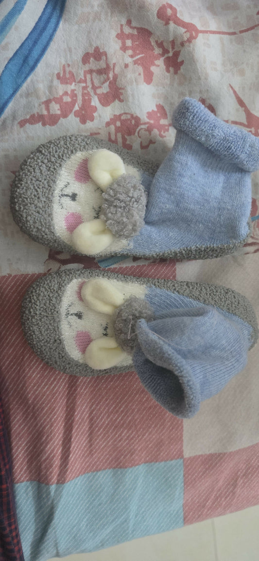 Winter Anti Skid Warm Socks Cum Shoes (Great Grip)