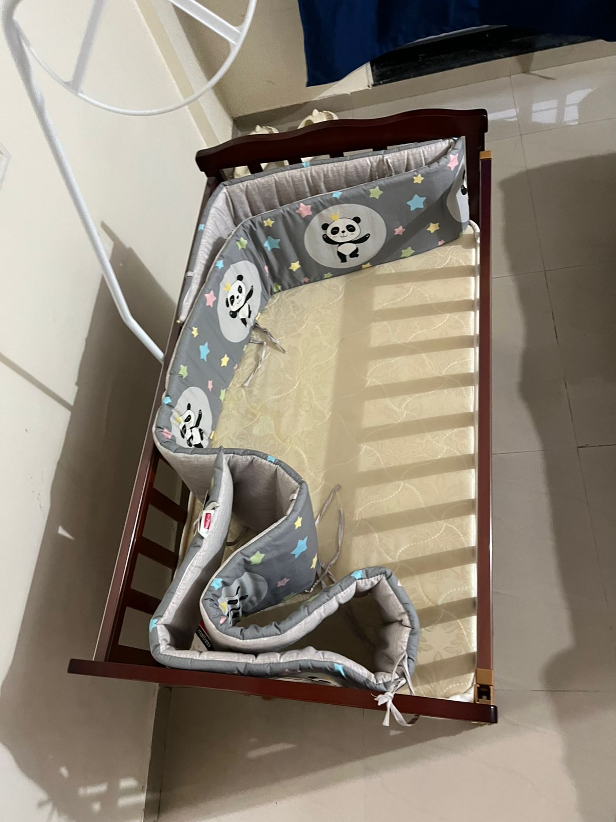 BABYHUG MONTANA Wooden Cot/Crib cum Rocker with Mosquito Net