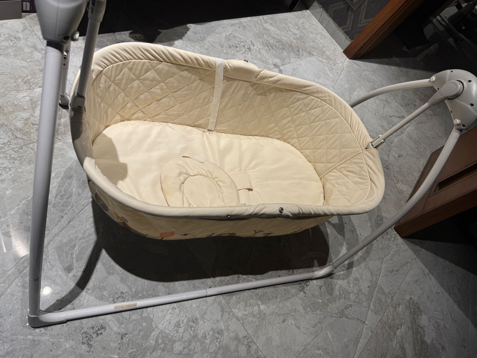 R FOR RABBIT Lullabies Automatic Baby Cradle (Cream)