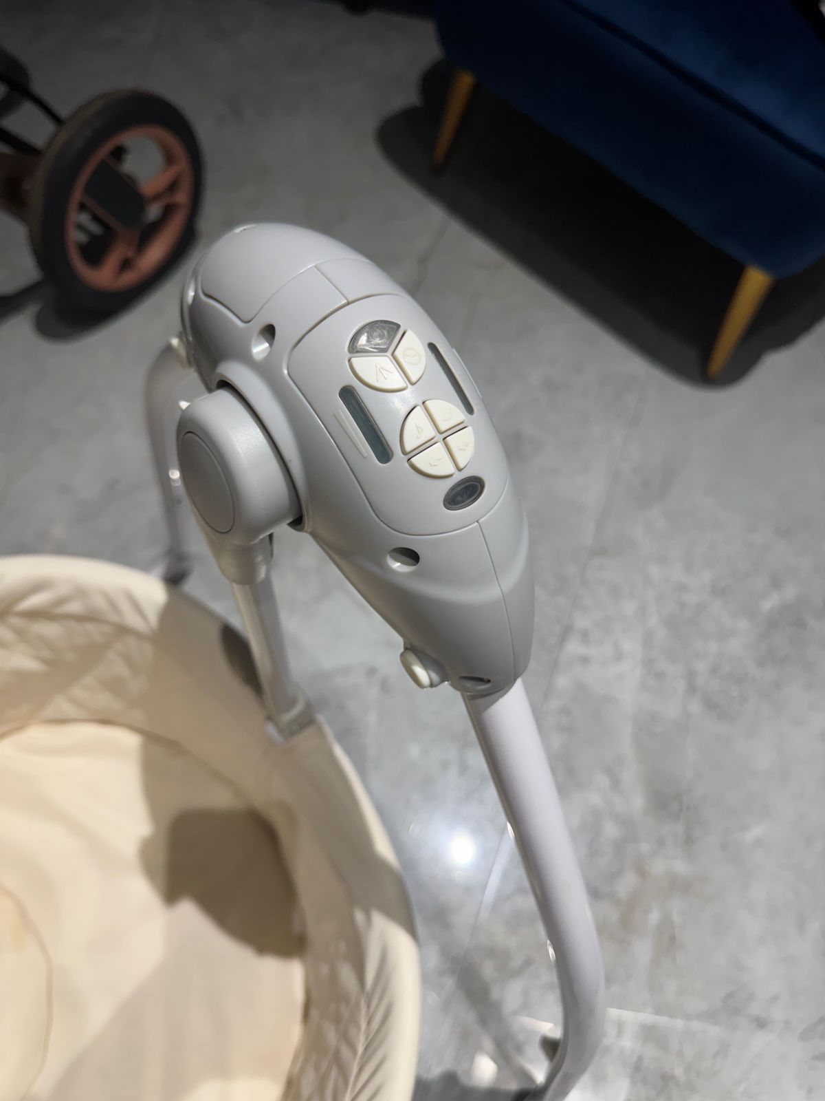 R FOR RABBIT Lullabies Automatic Baby Cradle (Cream)