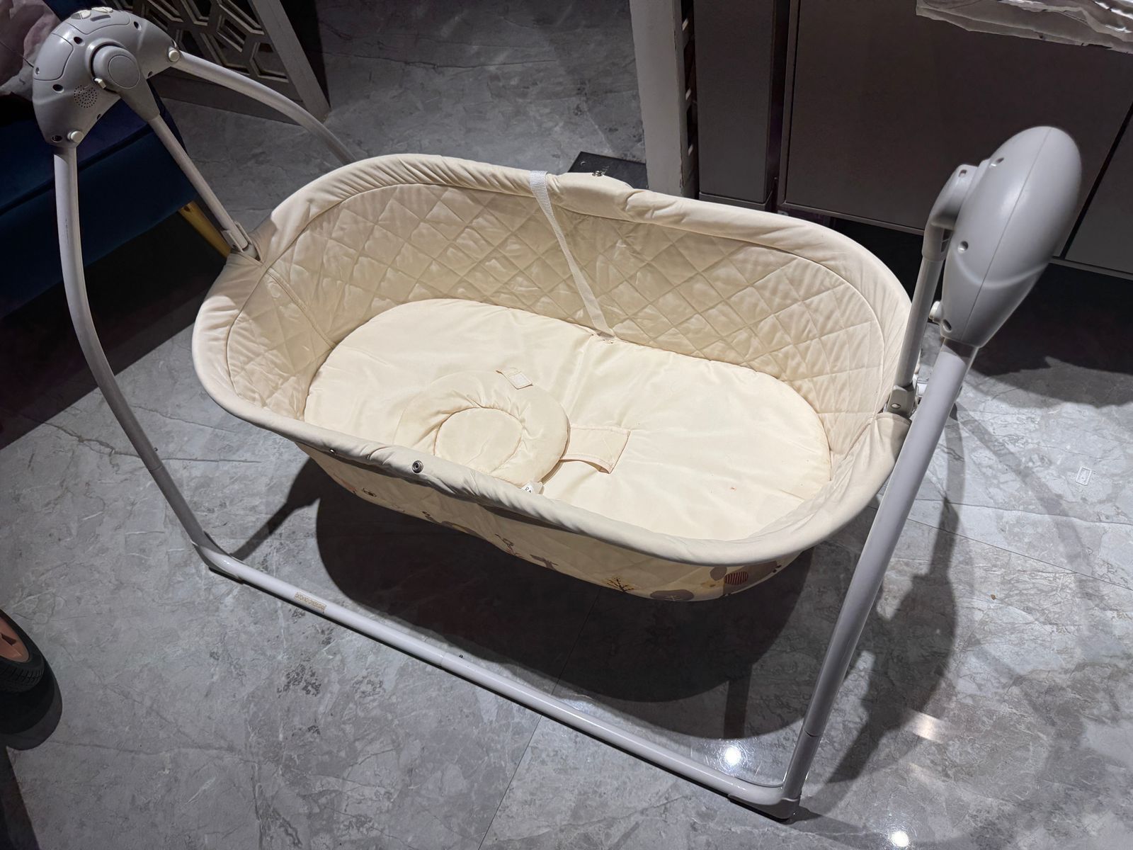 R FOR RABBIT Lullabies Automatic Baby Cradle (Cream)