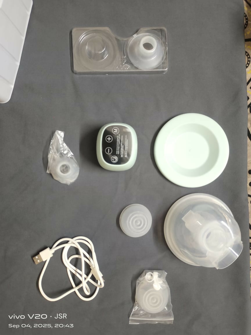 ROBOSON wearable breast pump for convenient, hands-free, and quiet milk expression anytime.