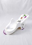 Keeeper Ergonomic Baby Bath Support Infant Bath Recliner Safari with ergonomic shape, non-slip design, sturdy construction, and comfortable support to help keep babies secure during bath time.