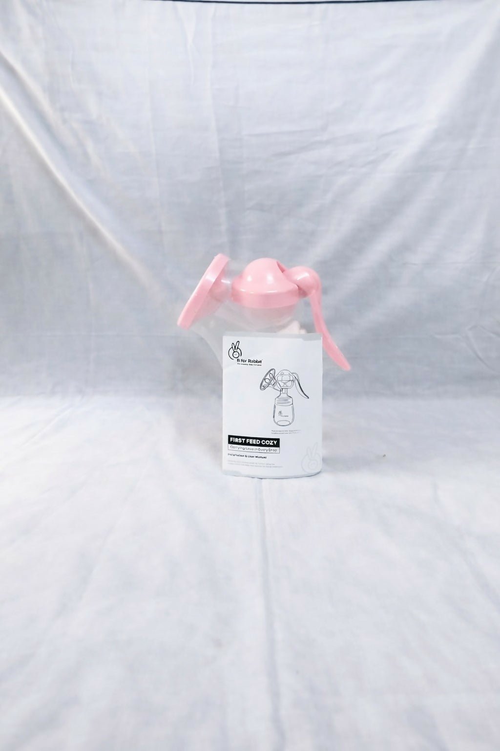 R for Rabbit First Feed Cozy Manual Pump – Brand New Sealed