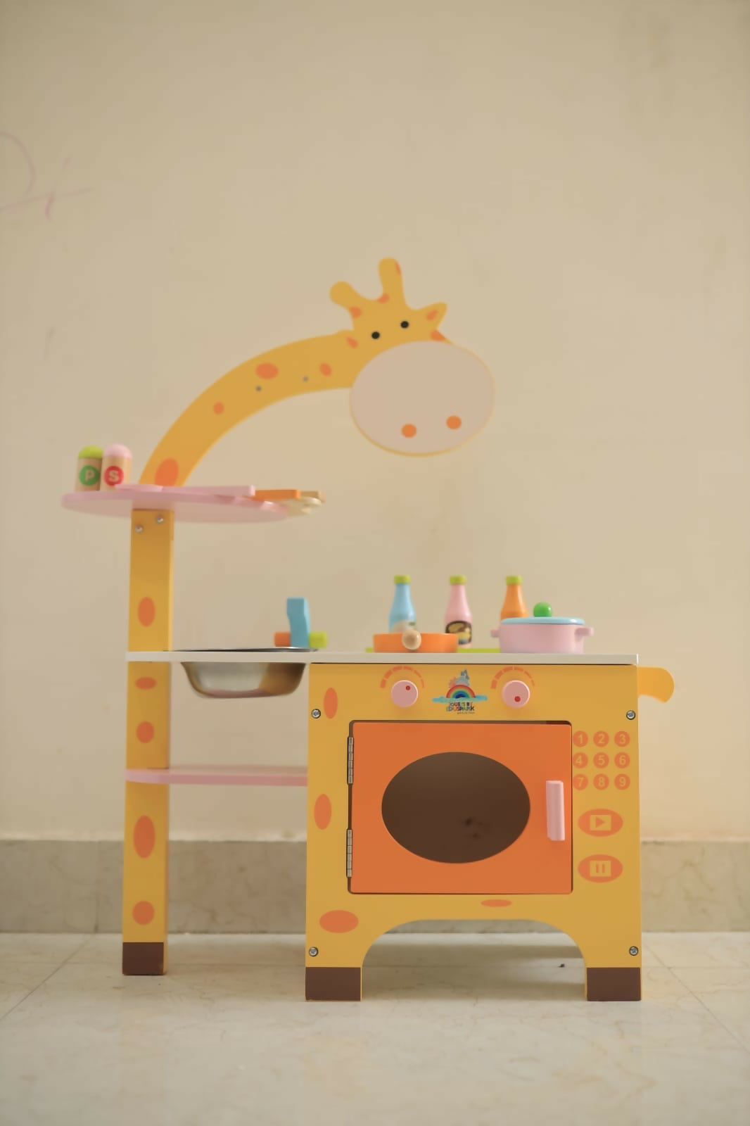 Edusparktoys Giraffe Kitchen set