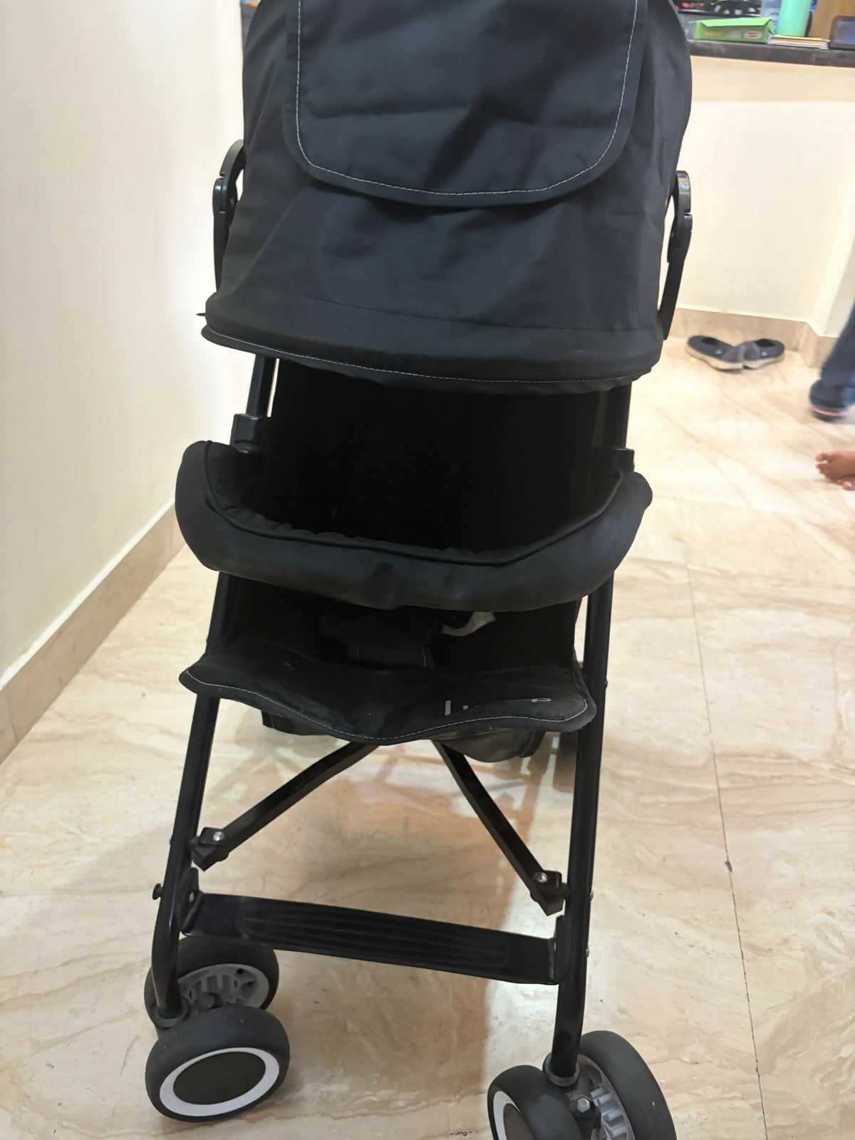 LUVLAP City Baby Stroller/Pram – Lightweight Foldable Travel Buggy with Reclining Seat, 5-Point Safety Harness, Extendable Canopy, Storage Basket & Swivel Wheels for Babies 6–36 Months