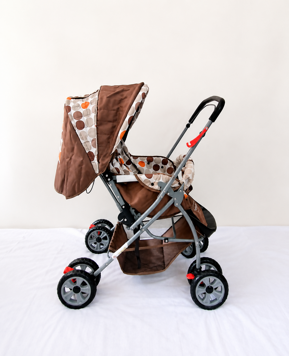BABYHUG Cosy Cosmo baby stroller with reclining seat, foldable pram design, safety harness, smooth wheels, adjustable canopy, and comfortable travel support from newborn to tod