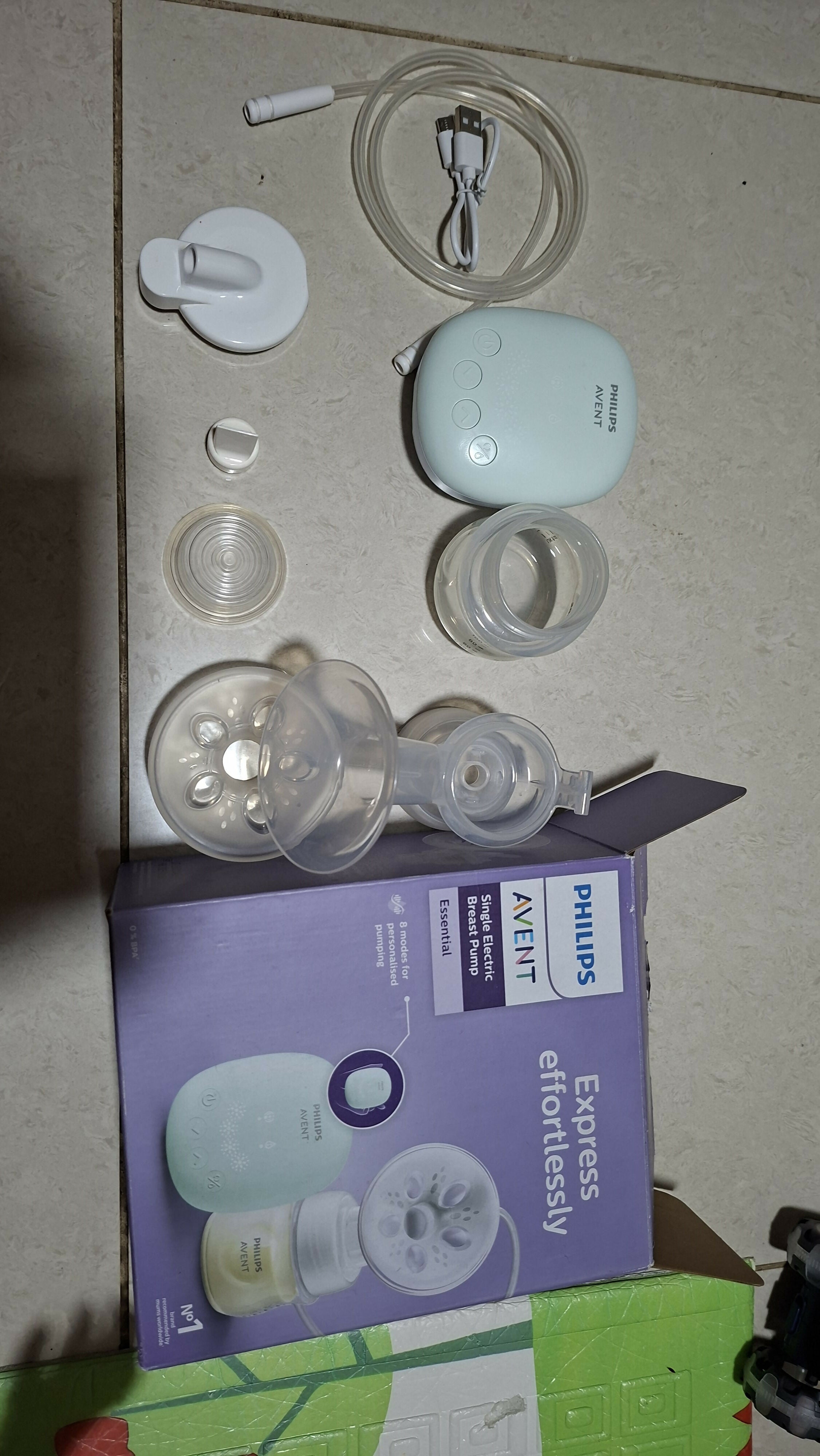 Philips Avent Single Electric Breast Pump featuring adjustable pumping settings and a comfortable breast cushion for convenient breast milk expression during everyday pumping sessions at home or while travelling.