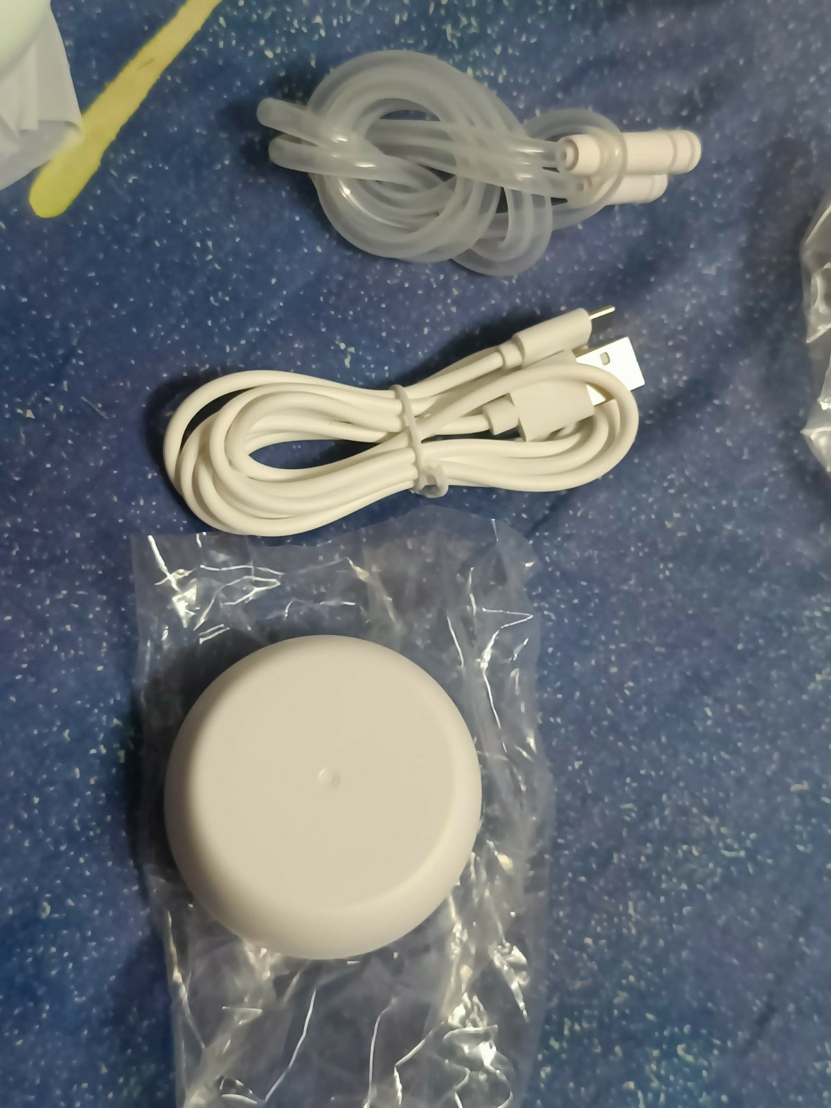 Trusted care, wherever you go—with PHILIPS AVENT.