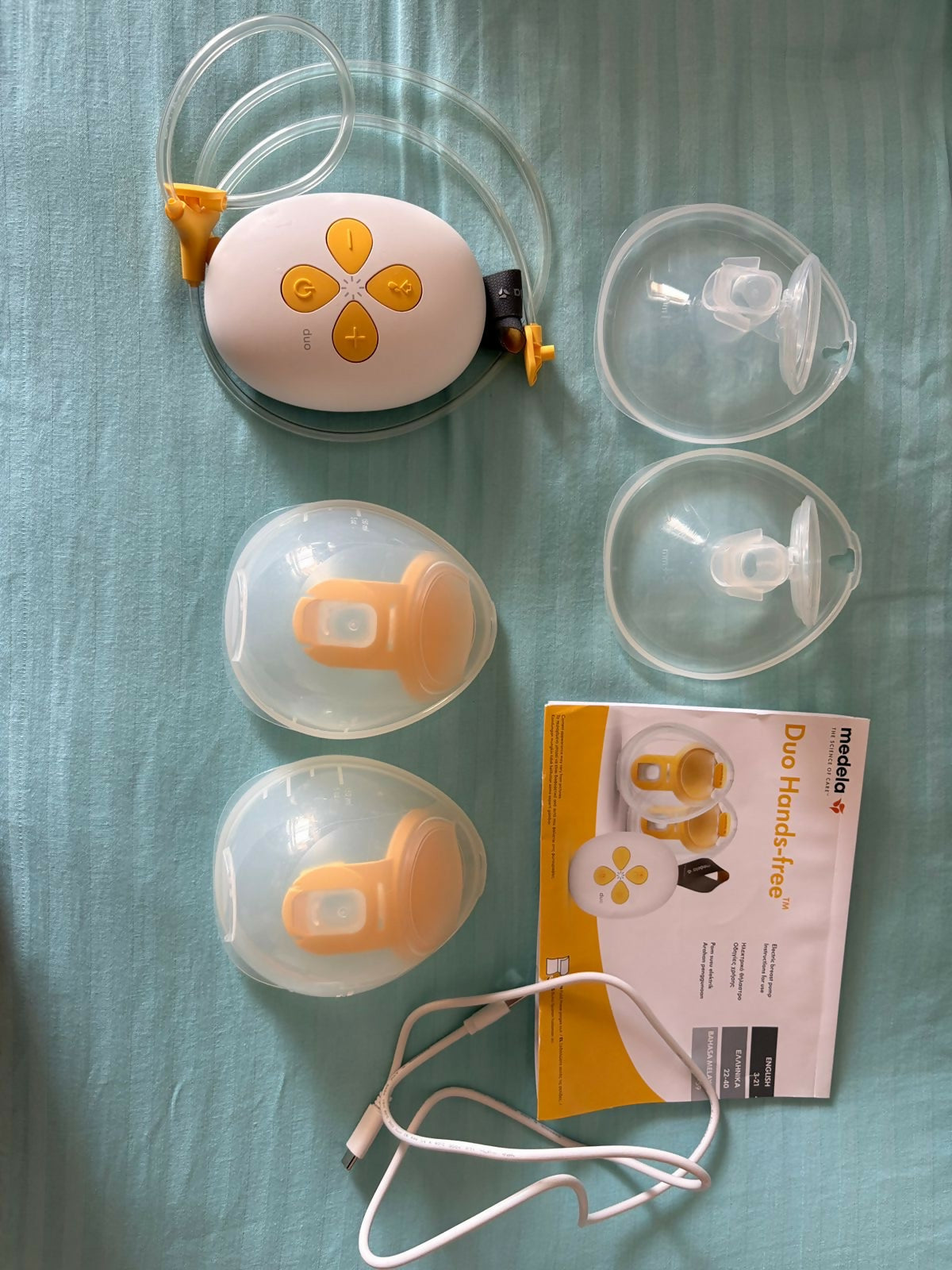 Medela Duo Wearable lElectric Breast Pump , white