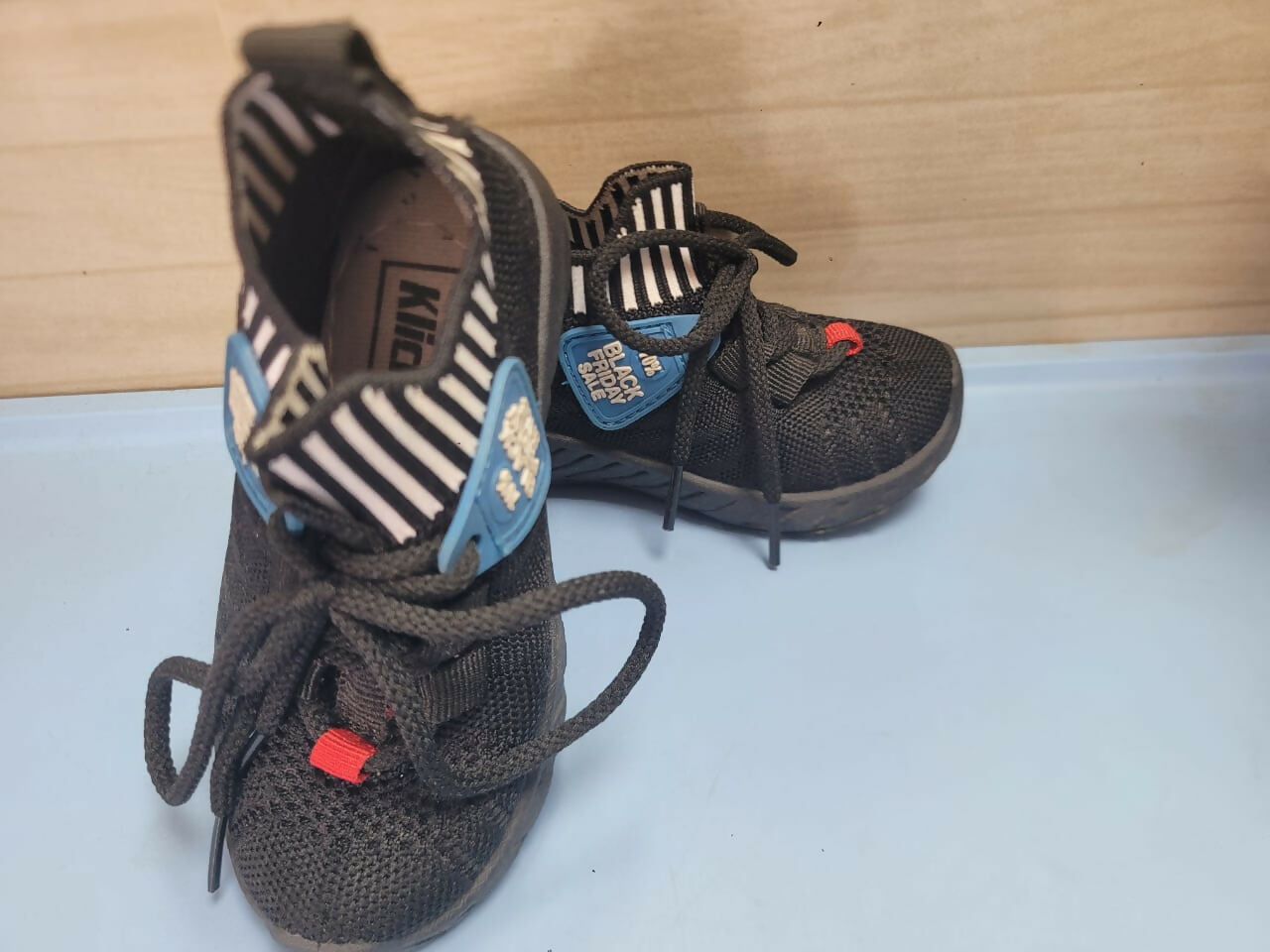 863da0f7-008b-469e-be82-34823bc68dc5