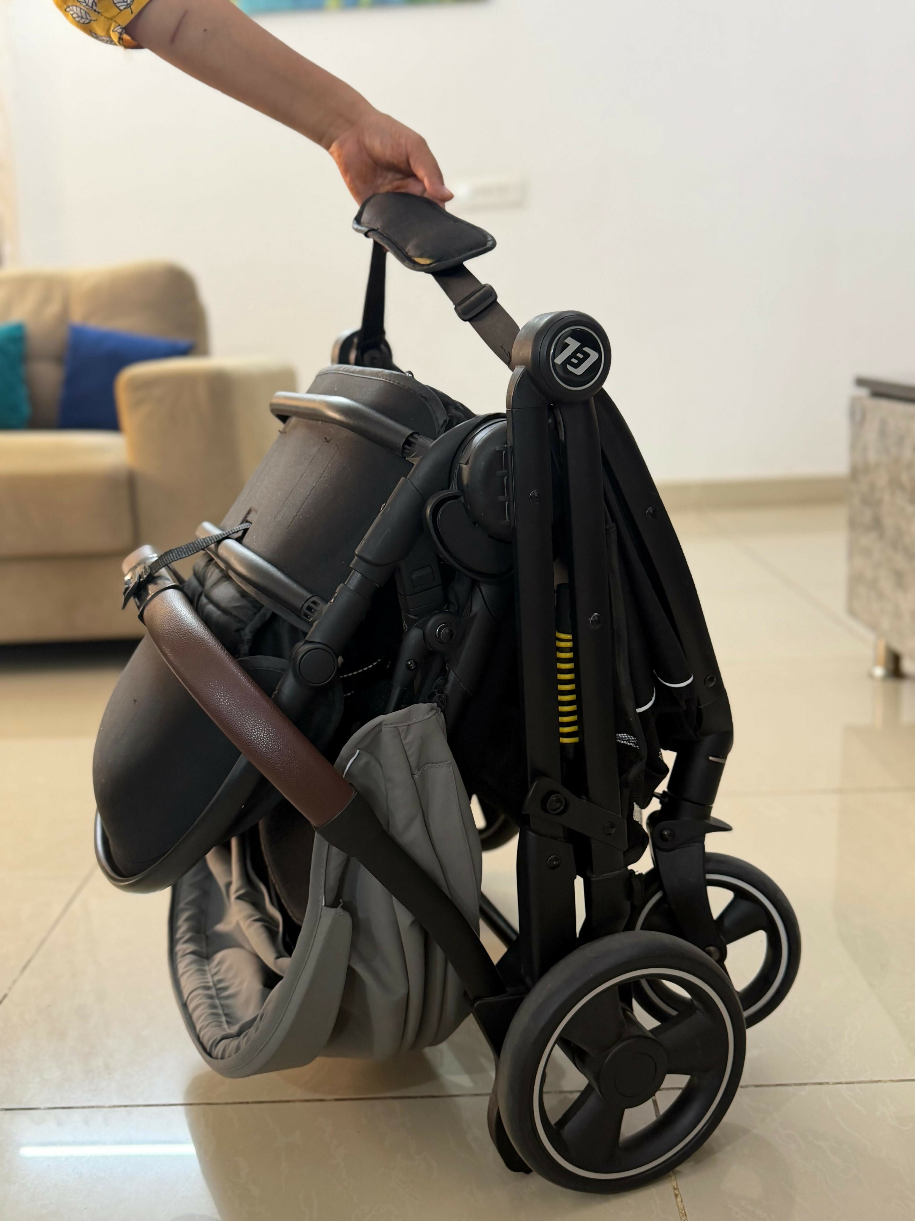 StarAndDaisy Coballe Baby Stroller
