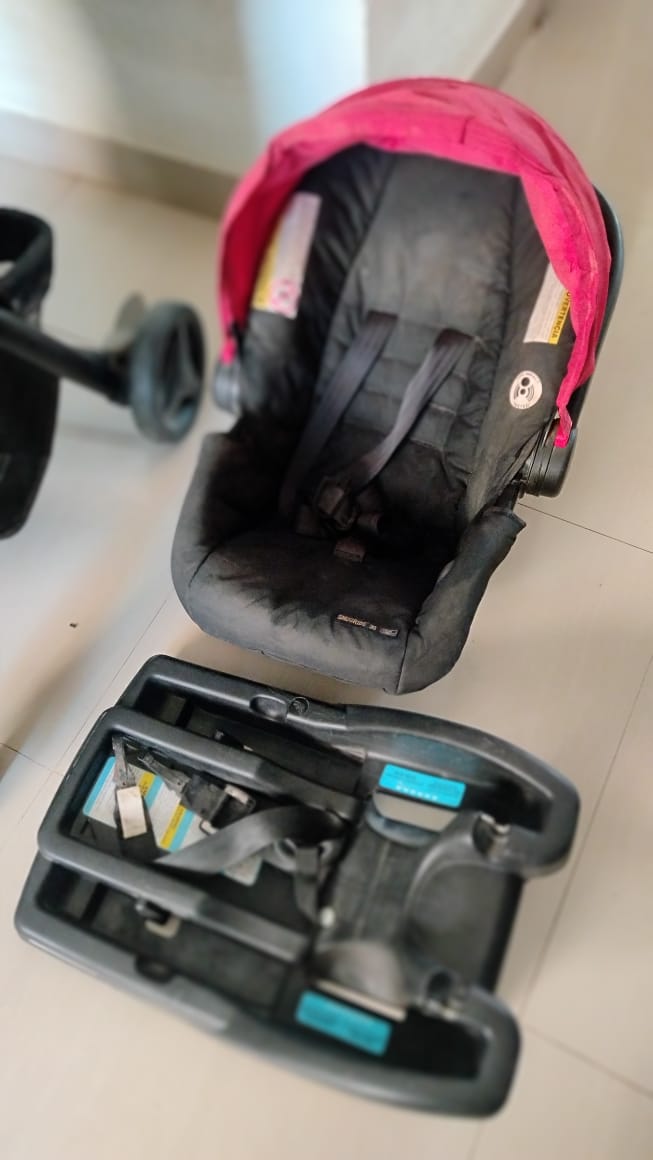 GRACO Comfy Cruiser 2.0 Travel System/ Stroller /Pram With Infant Car Seat,