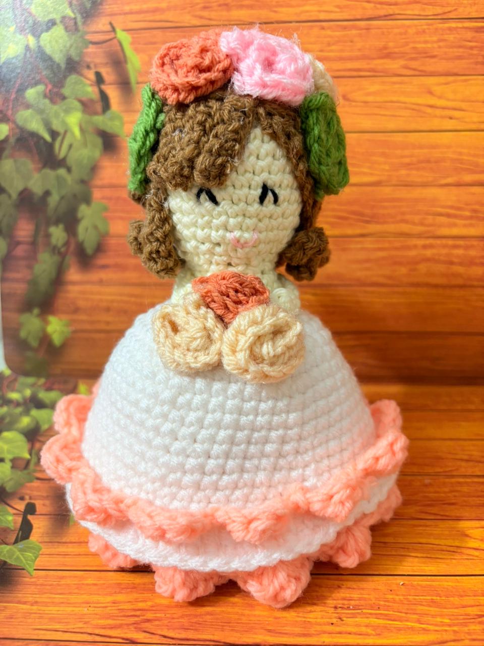 Crochet reversible doll flower bouquet.