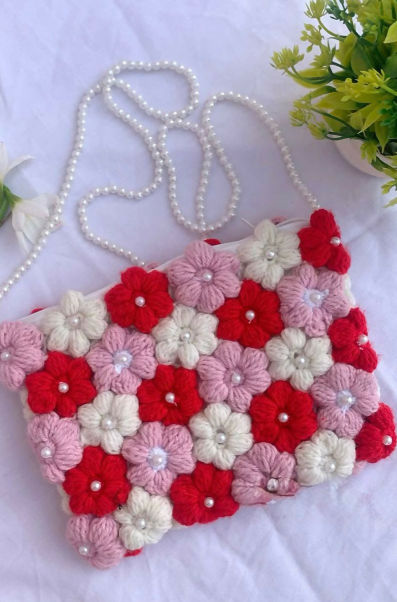 Our handmade crochet handbags are a blend of traditional craftsmanship and modern style.