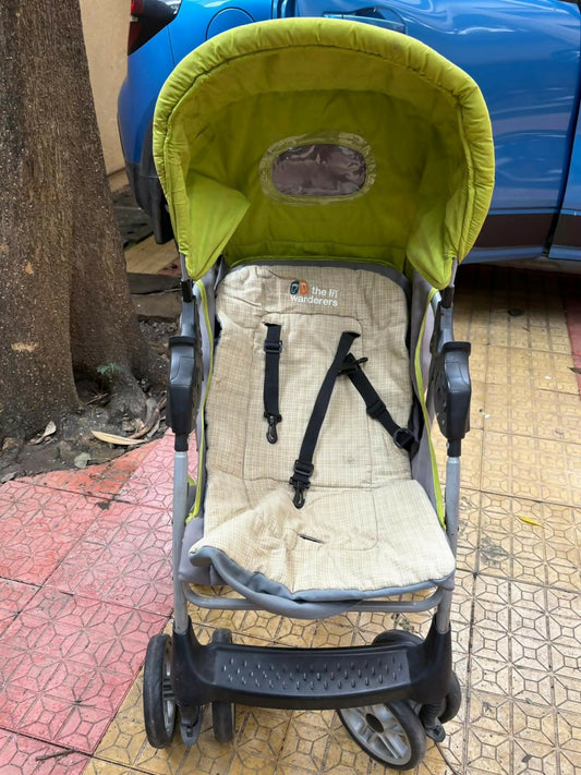 The Lil Wanderers pram – lightweight, sturdy stroller for safe and comfortable baby rides.
