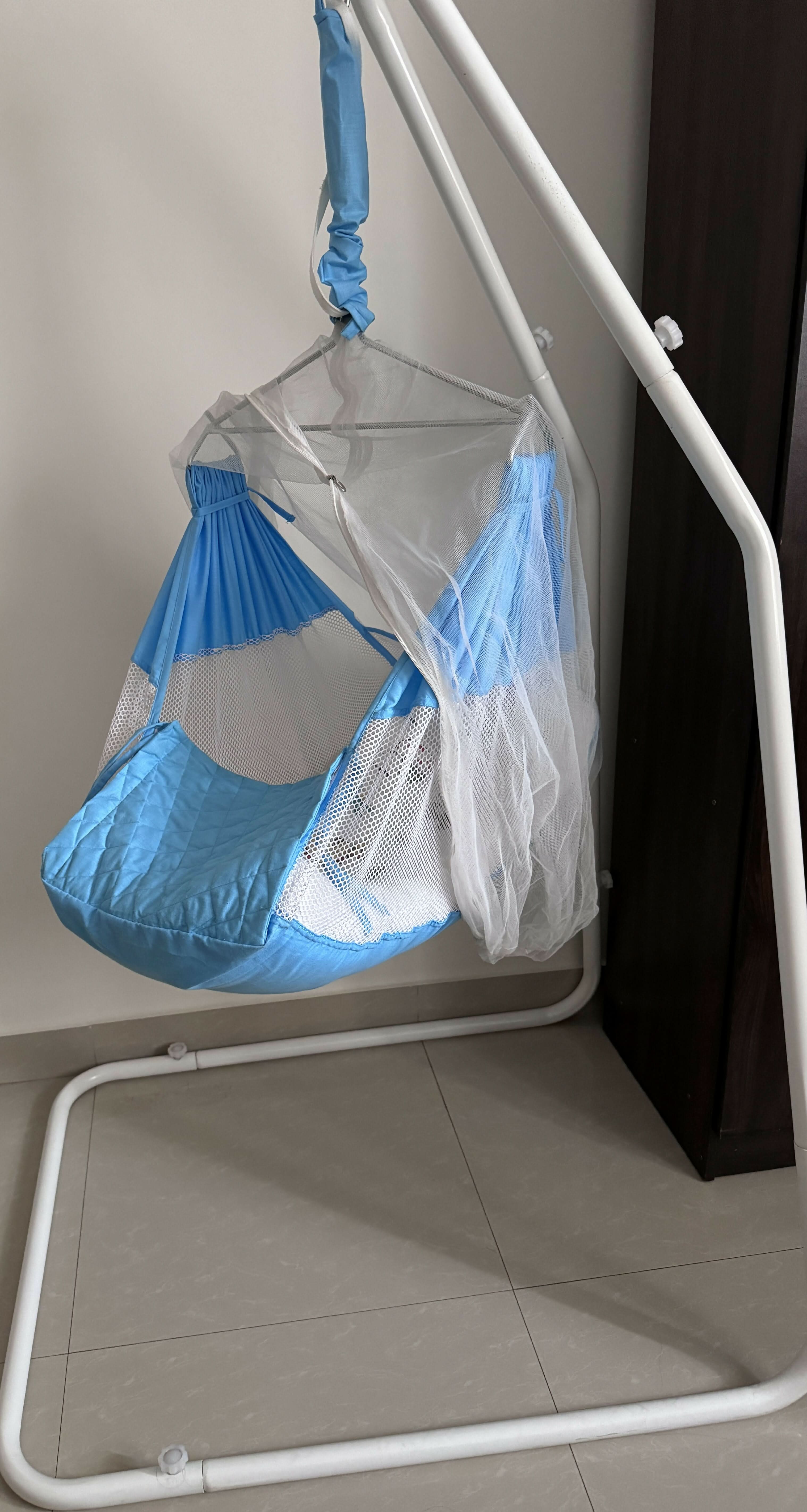 Let your baby sleep in style and comfort with Kidzy King – because every nap should be royal! 👑💙