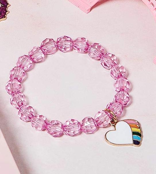 Made of premium quality crystal beads and steel, the bracelets are light in weight, safe to wear, and not easy to fade, break, or wear off.