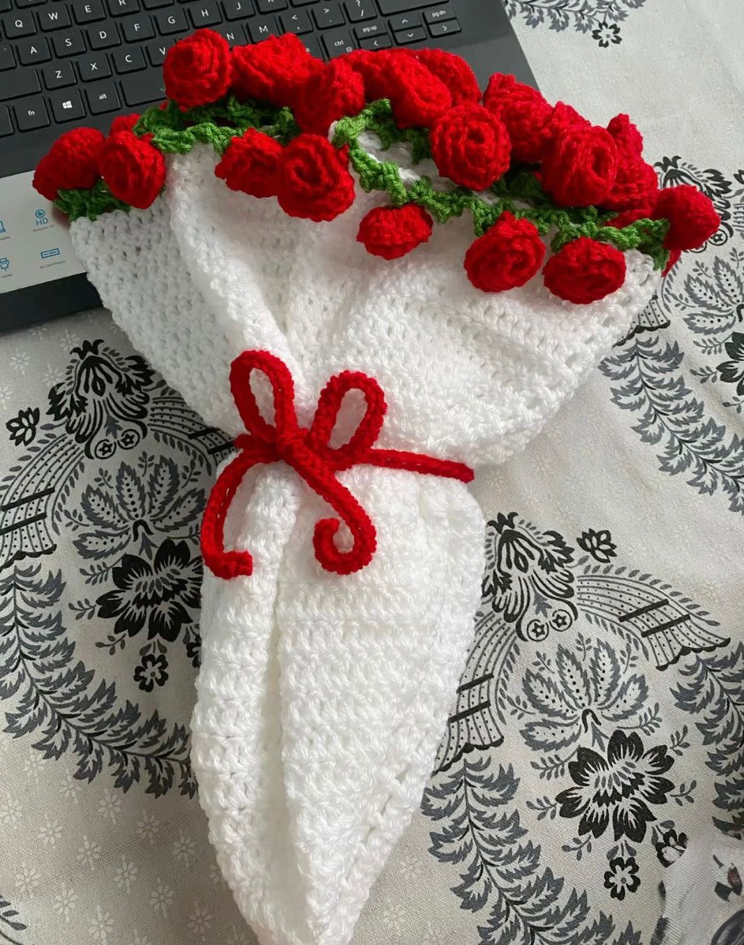 Crochet Rose Blanket/ Crochet Baby Blanket/ Handmade Flower Banket