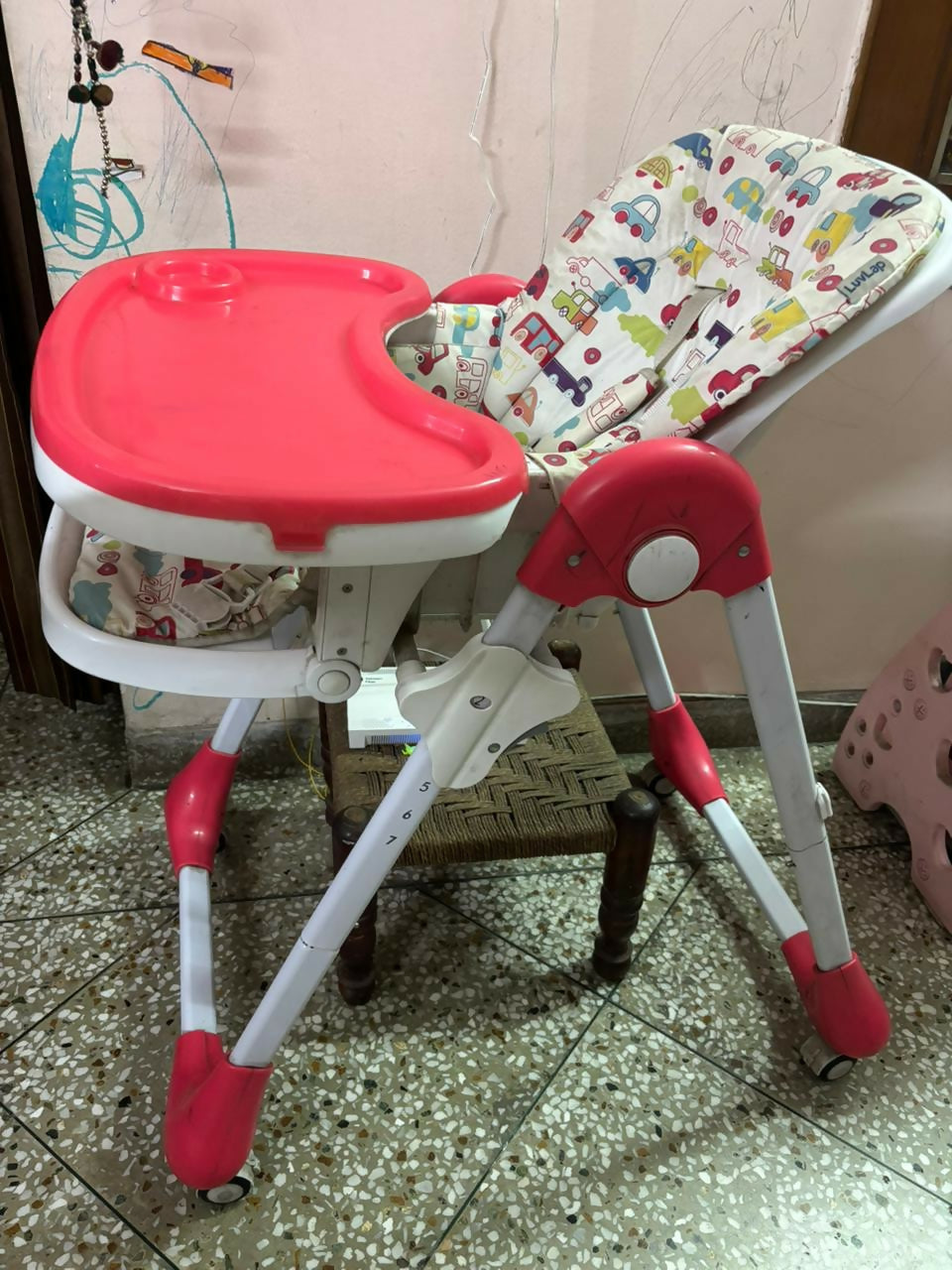 LuvLap Royal high chair, baby feeding chair, adjustable height high chair, high chair for babies 6 months, foldable baby high chair, baby dining chair, baby chair with footrest