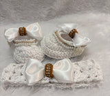 Crochet baby girl booties