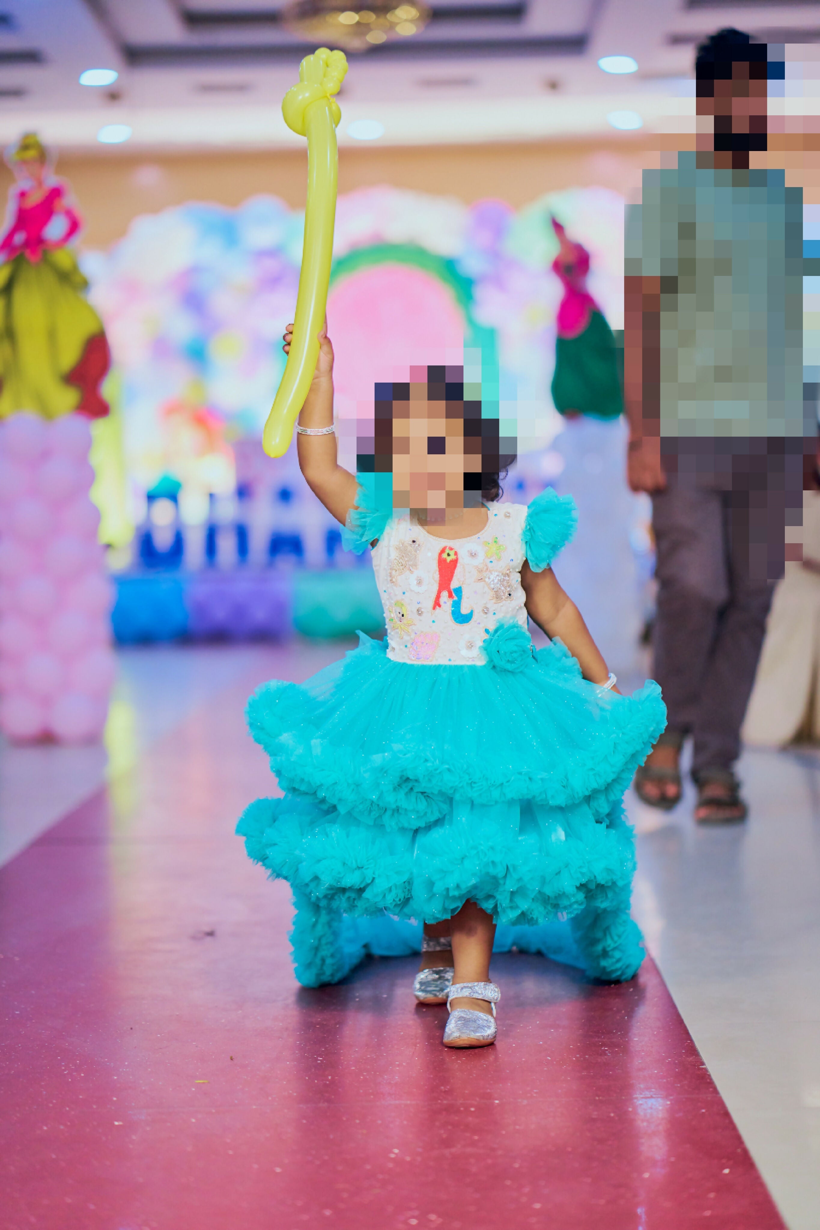 Mom daughter dad duo trio dresses twinning