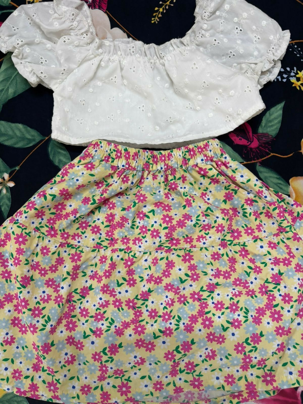 Puffed Sleeve Combo of Skirt and Top