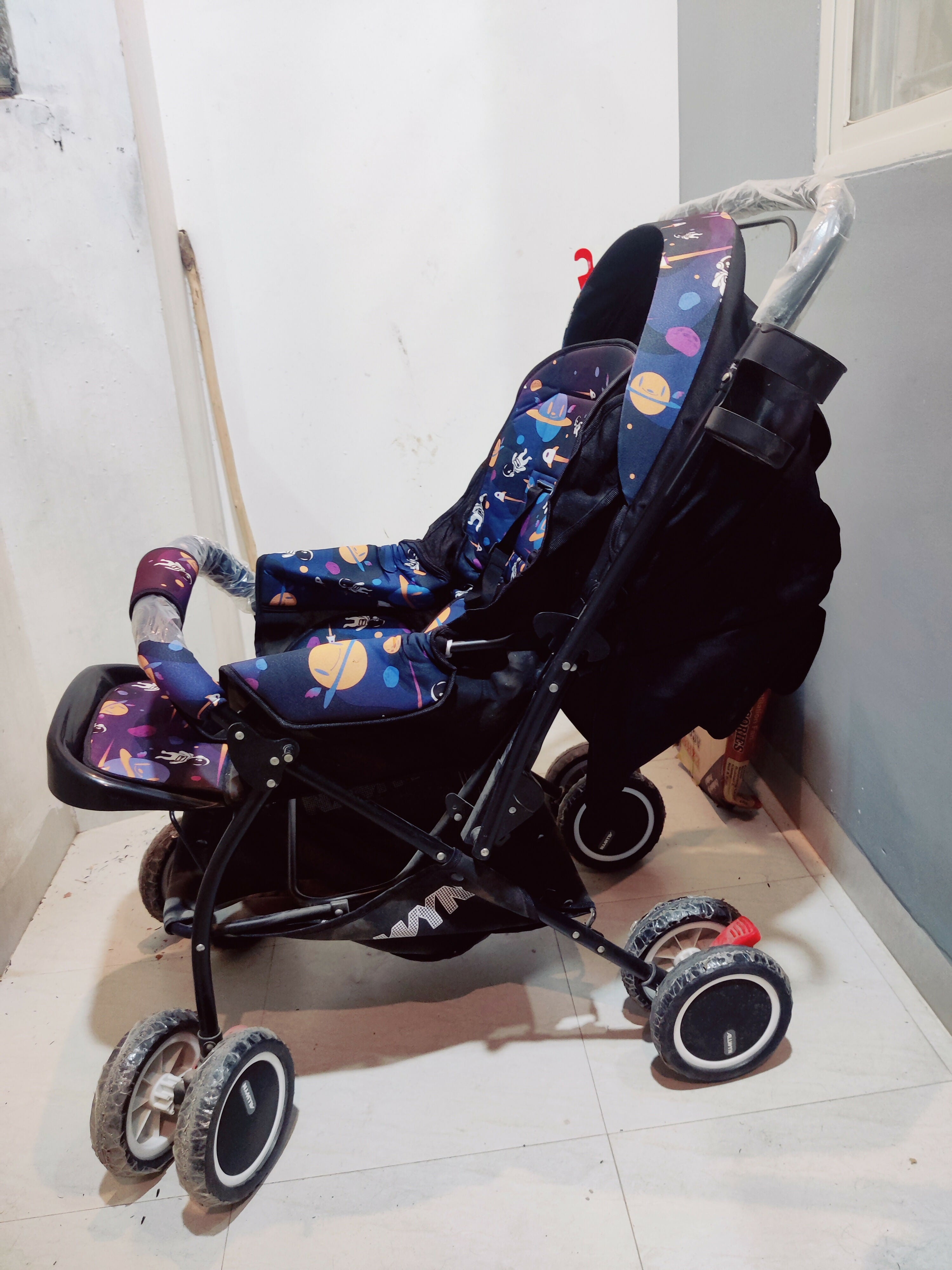 ALLWYN Stroller / Baby Pram with Reclining seat