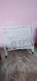 BABYHUG Cozy Nest Cradle with Mosquito Net