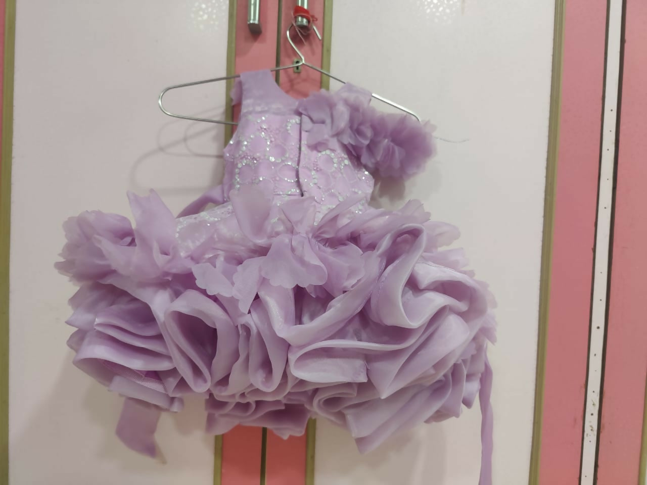 Discover the MUMKINS Dress/Frock for baby girls, offering adorable designs and ultimate comfort with soft, breathable fabric perfect for any occasion.