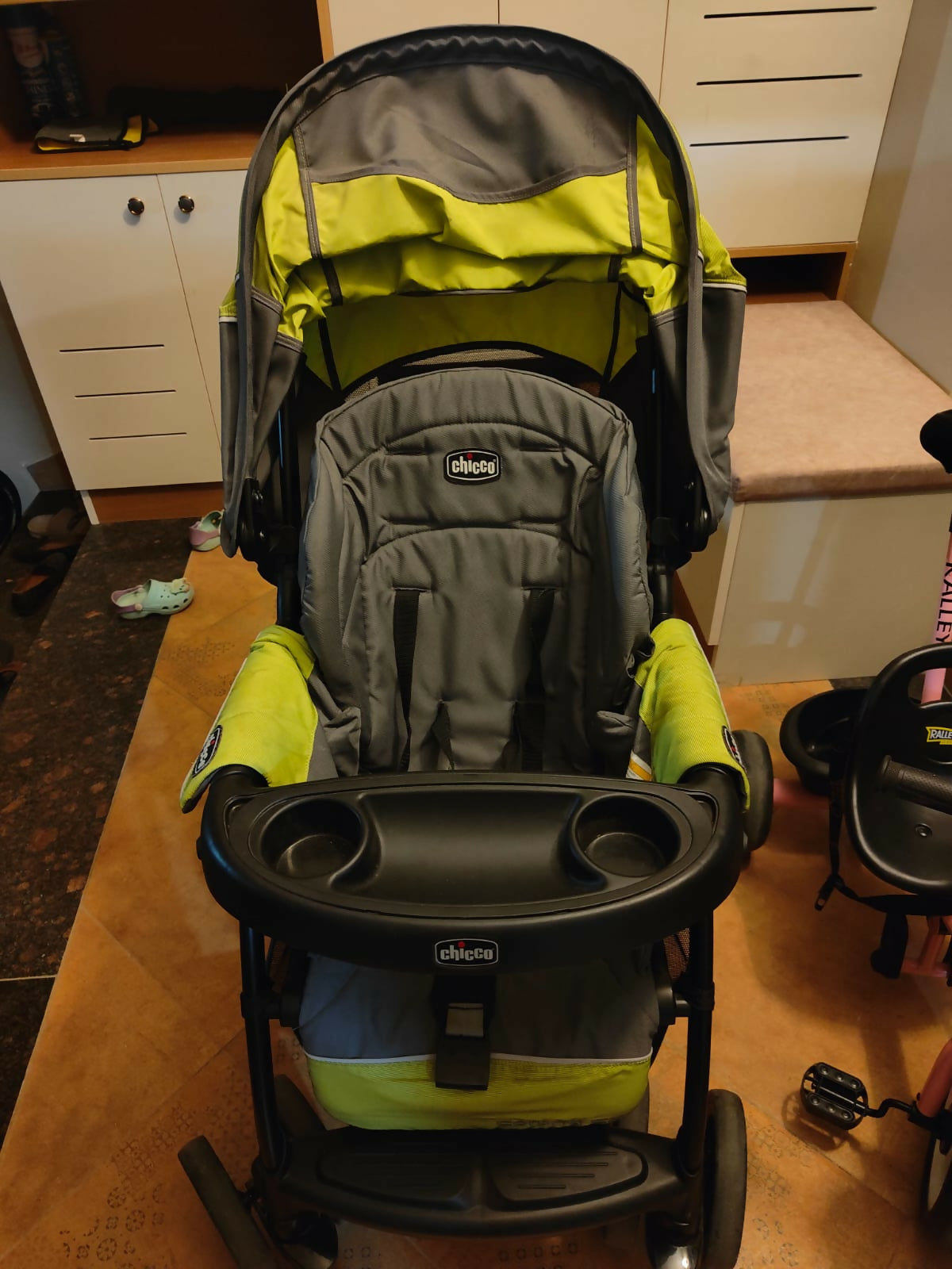 From tiny naps to toddler trips — trust CHICCO CORTINA.