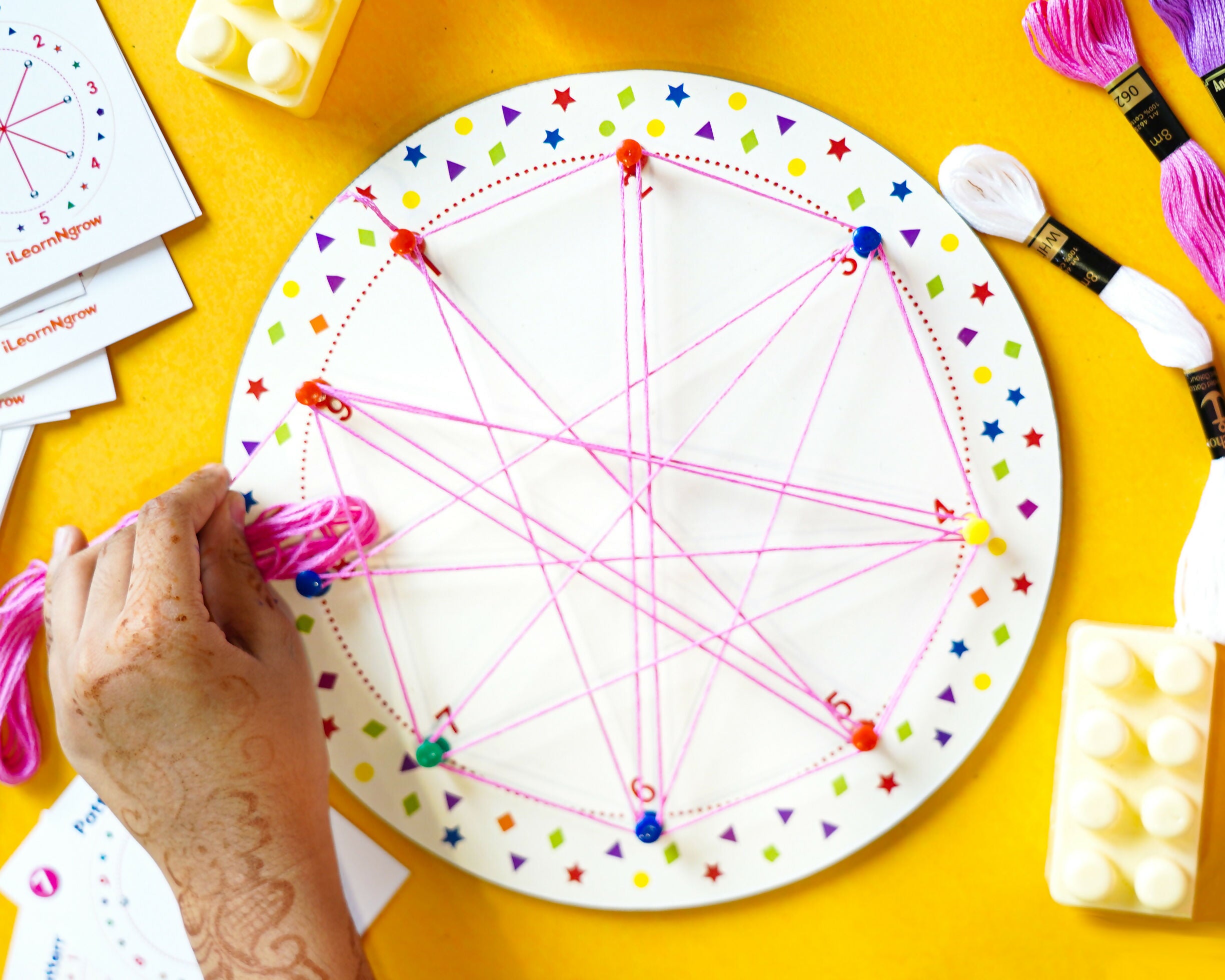 iLearnNGrow Winding Thread Pattern Board with 30+ pattern cards for kids, designed to encourage fine motor skills, hand-eye coordination, pattern recognition, concentration and creative hands-on learning