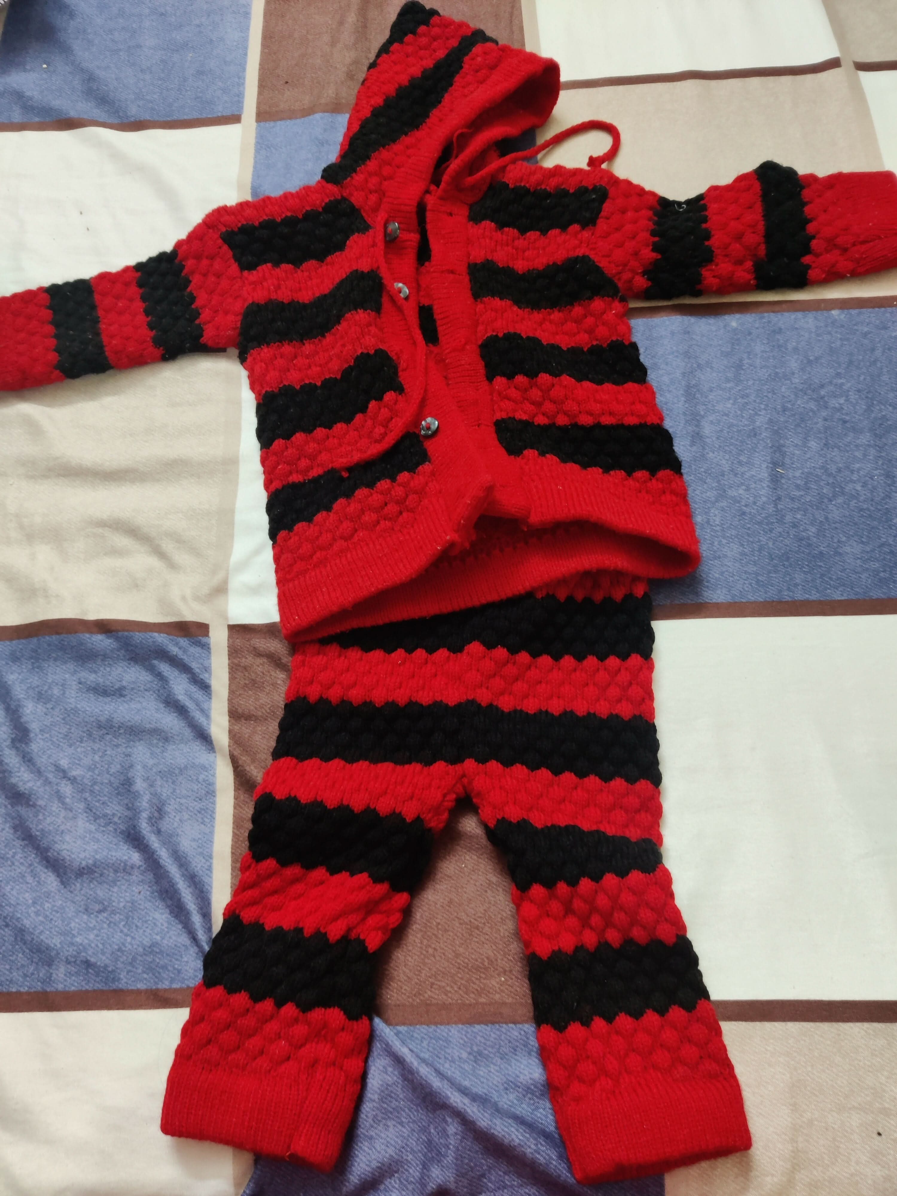 Woolen Sweater - PyaraBaby