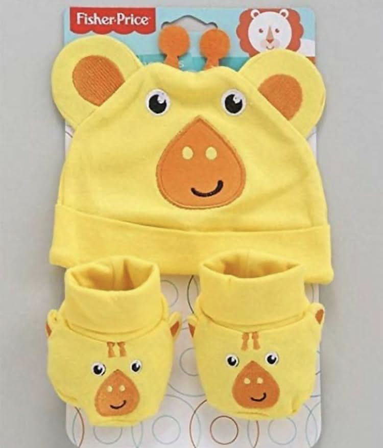 FISHERPRICE Baby Cap And Booties Set