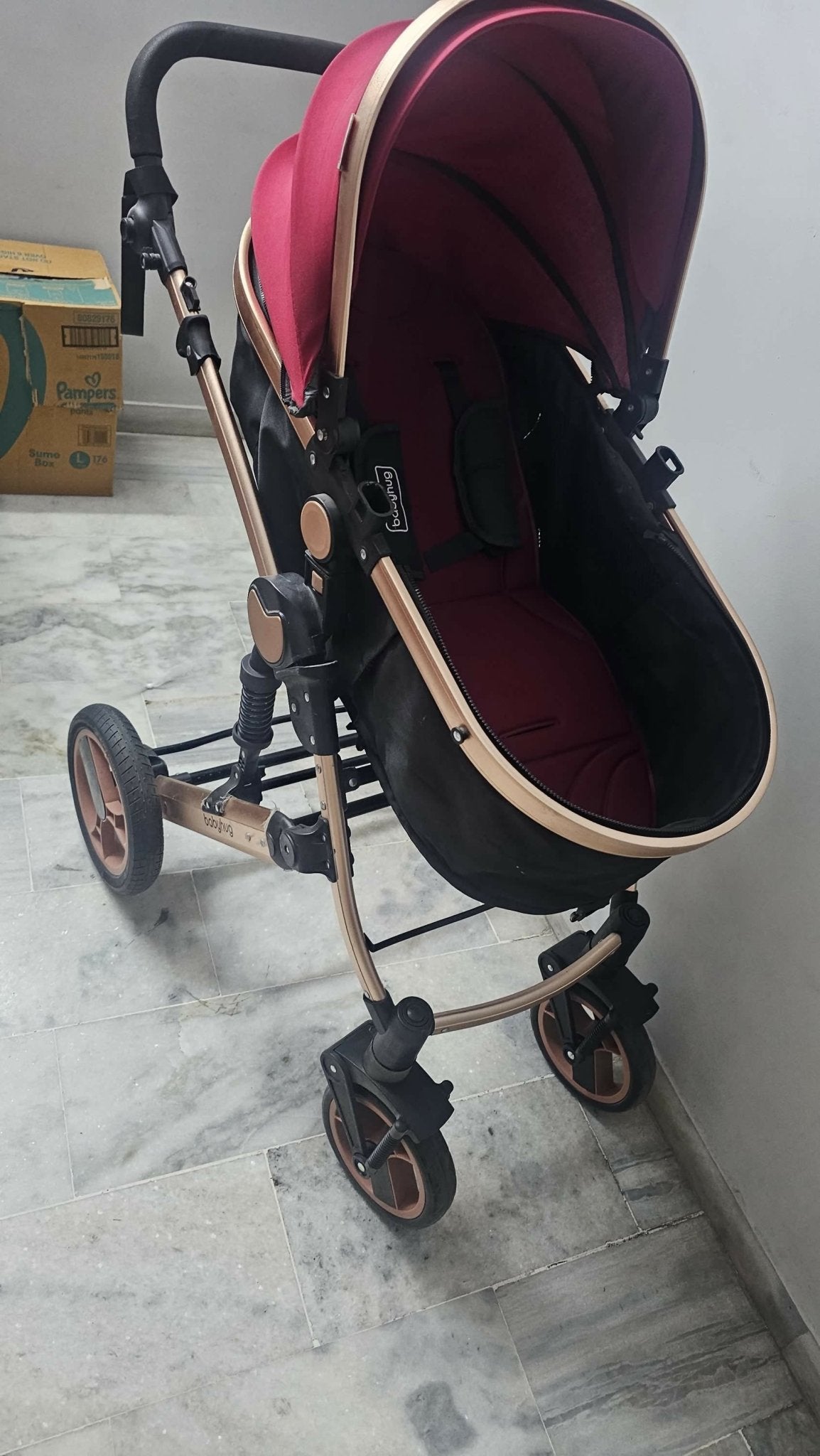 Babyhug majestic Stroller cum carry cot with canopy