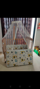 MEE MEE Baby Cot/Crib