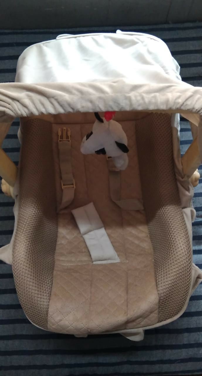 MAMA LUV MEE Carry Cot Cum Bouncer with Mosquito Net